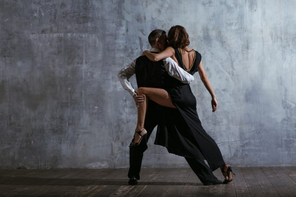 Salsa Dance Classes in Flagami